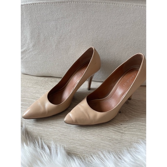 Coach Nude Heels - Picture 2 of 4